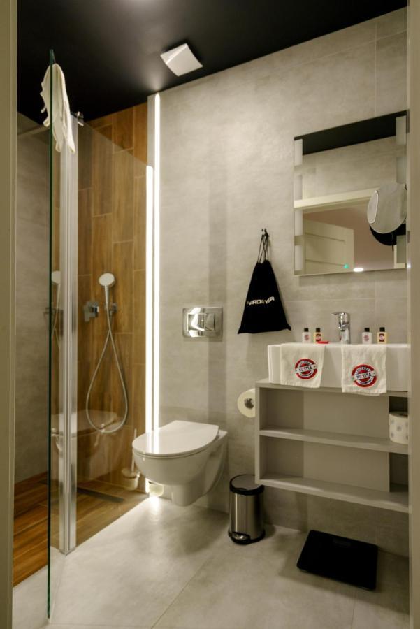 Kamienica No 111A Warsaw Airport Aparthotel Екстериор снимка