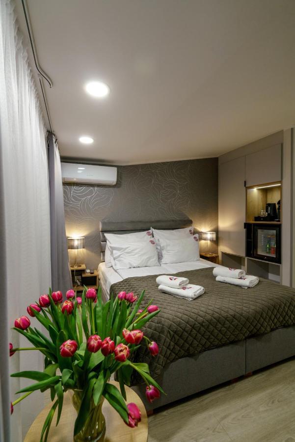 Kamienica No 111A Warsaw Airport Aparthotel Екстериор снимка