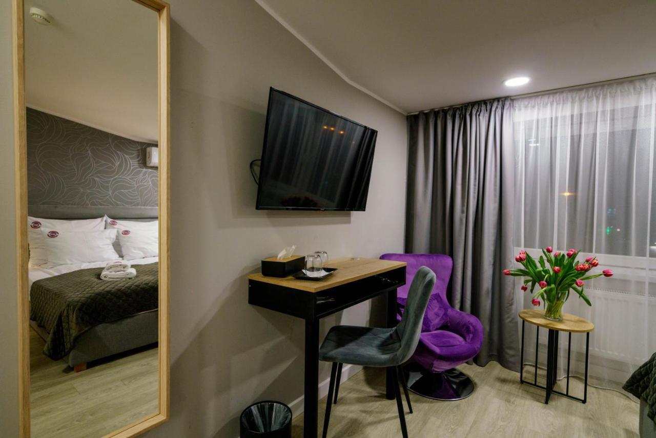 Kamienica No 111A Warsaw Airport Aparthotel Екстериор снимка