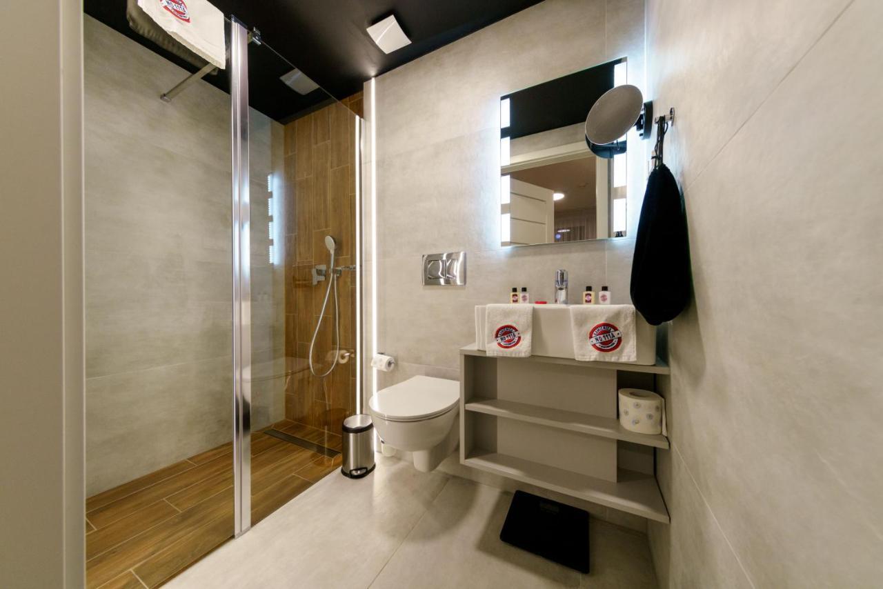 Kamienica No 111A Warsaw Airport Aparthotel Екстериор снимка
