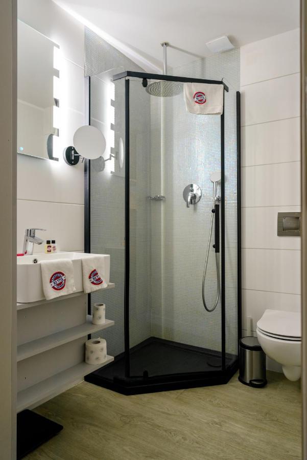 Kamienica No 111A Warsaw Airport Aparthotel Екстериор снимка