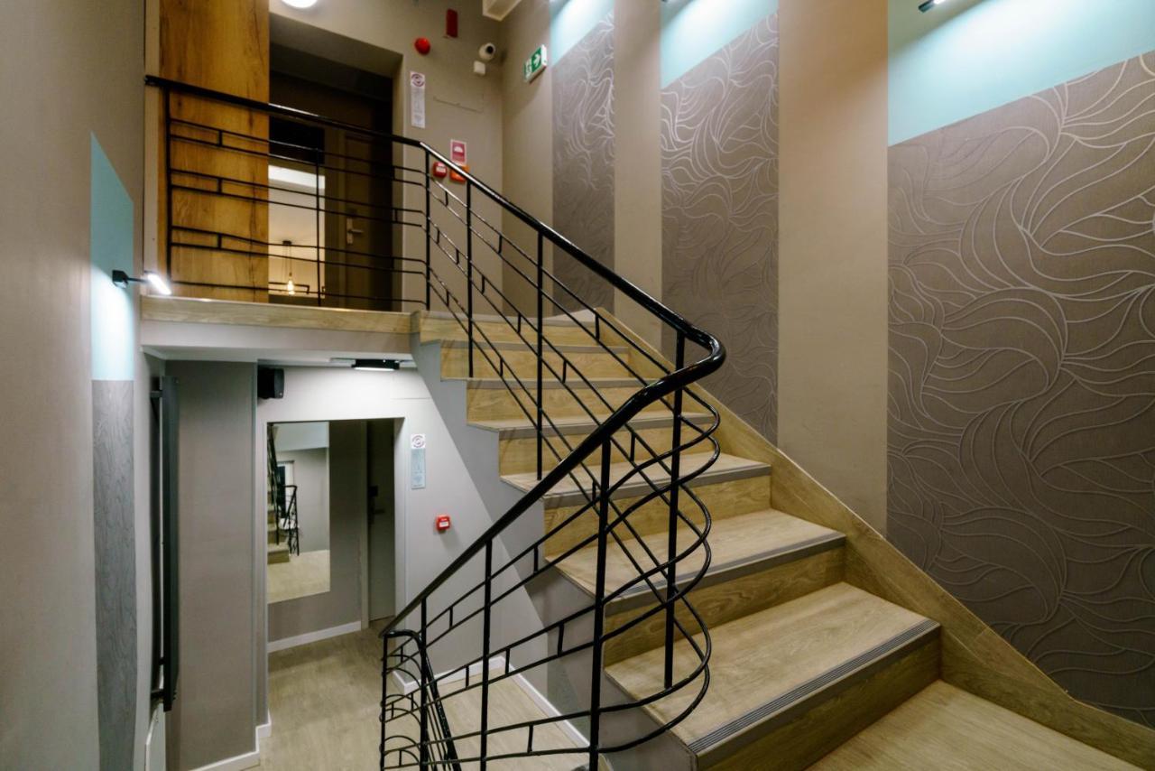 Kamienica No 111A Warsaw Airport Aparthotel Екстериор снимка