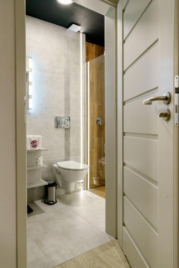 Kamienica No 111A Warsaw Airport Aparthotel Екстериор снимка