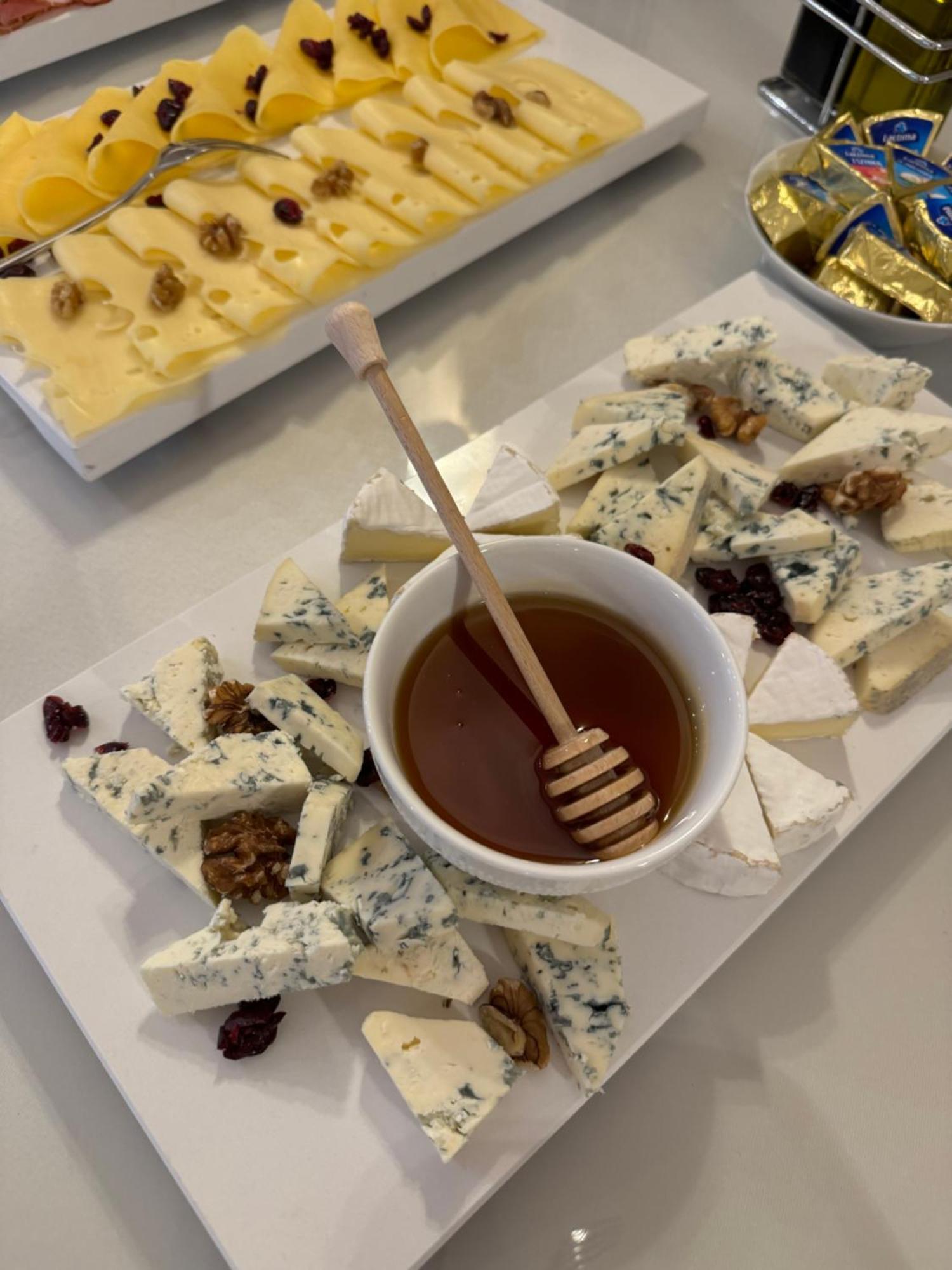 Kamienica No 111A Warsaw Airport Aparthotel Екстериор снимка